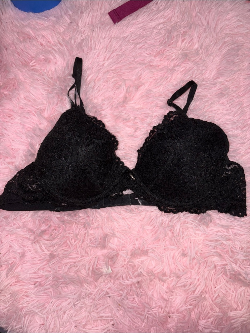 Black lace bra